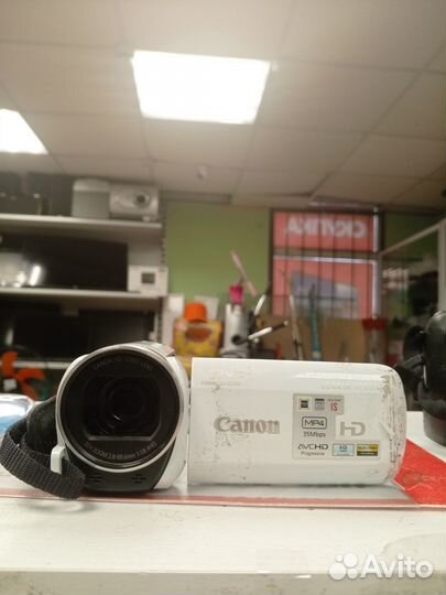 Видеокамера canon R606