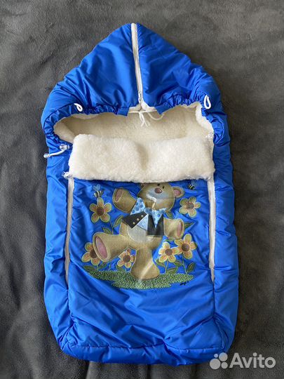 Меховой конверт в коляску новый