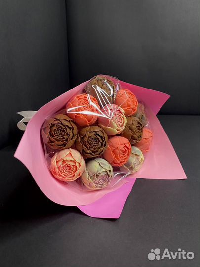 Шоколадные Пионы - 13 шт в Букете