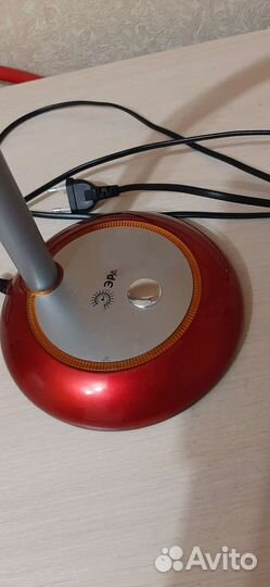 Лампа настольная