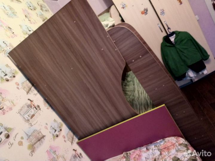 Детская двухярусная кровать без матрасов