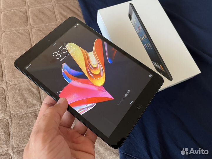 iPad mini 64gb с коробкой