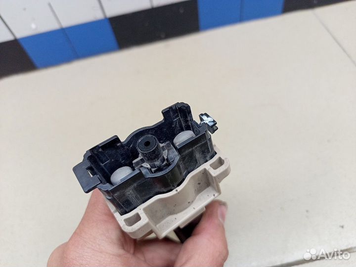 Форсунка омывателя фары Land Cruiser (150) -Prado