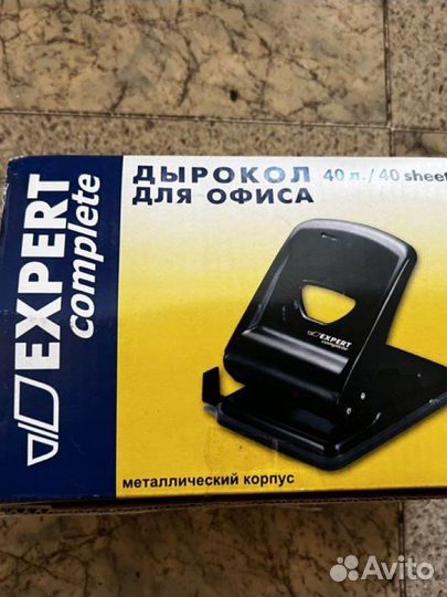 Дырокол для офиса 40л/40 sheets