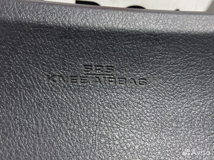 Toyota Corolla E150 подушка в колени