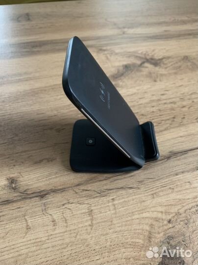 Беспроводная зарядка Rock W3 (DT-618)