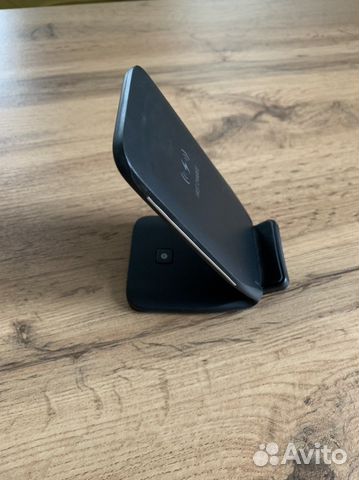 Беспроводная зарядка Rock W3 (DT-618)