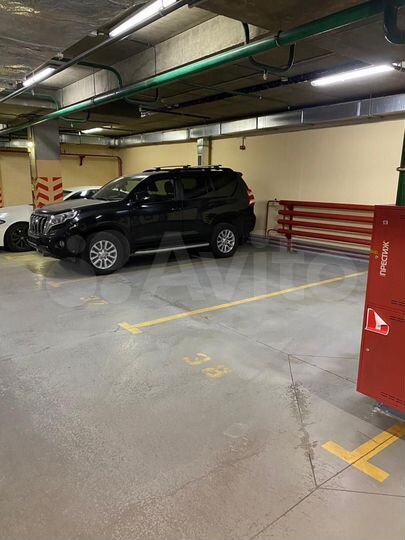 Машиноместо