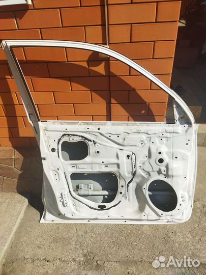 Дверь передняя левая Тойота Ленд Крузер Прадо 150