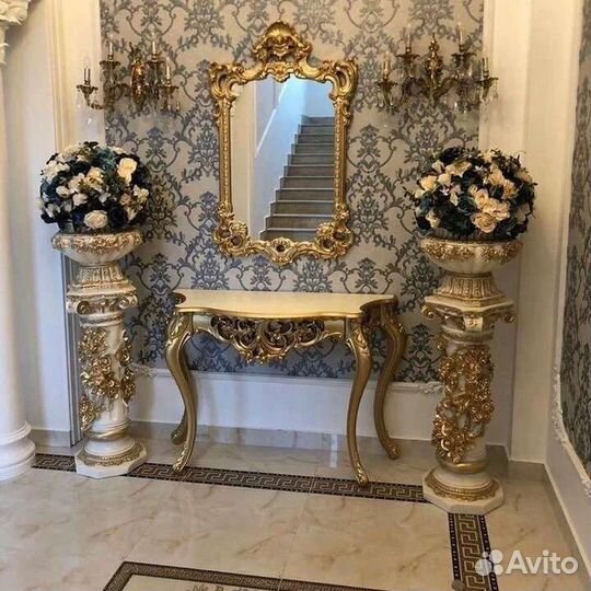 Консоль с зеркалом