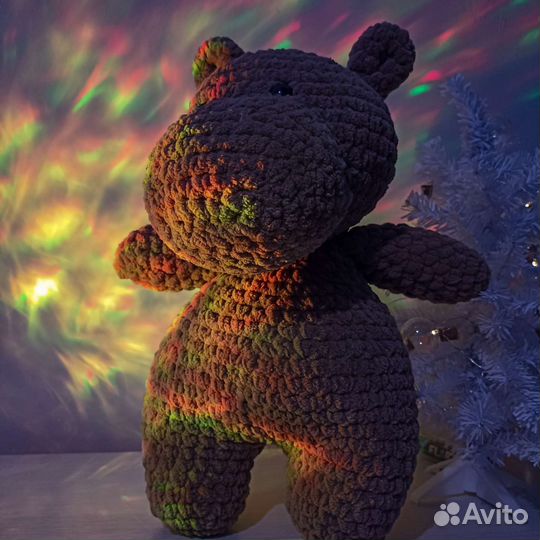 Плюшевый вязаный бегемотик