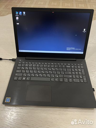 Lenovo v130 15ikb