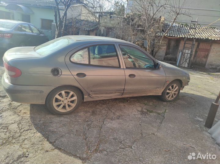 Renault Megane 1.4 МТ, 2003, 200 000 км