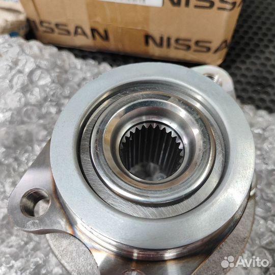 Ступица передняя Nissan - 40202EM00A