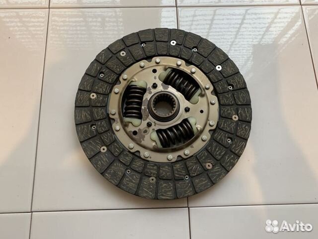 Диск сцепления Toyota Hilux 1995-2001 Оригинал