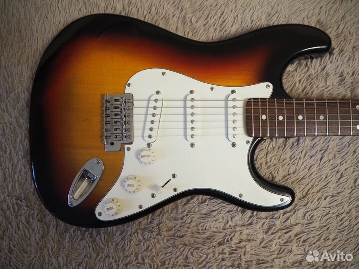 Электрогитара fender stratocaster