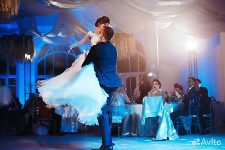 Тренер по танцам