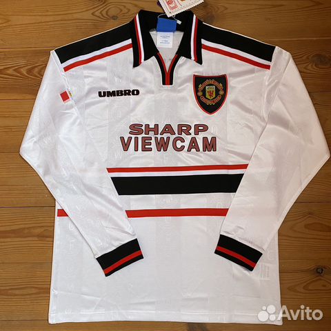 Футбольная форма Манчестер Юнайтед (ретро, новая)