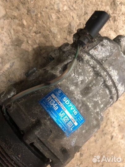 Компрессор кондиционера Skoda Octavia А4 2008