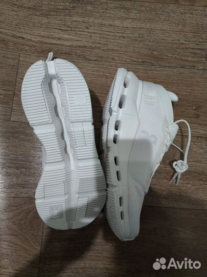 Кроссовки ON Cloudnova 2 оригинал
