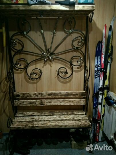 Вешалка-диван