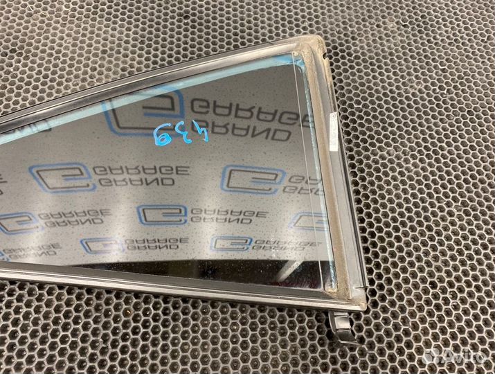 Стекло (форточка) заднее левое Mercedes-Benz