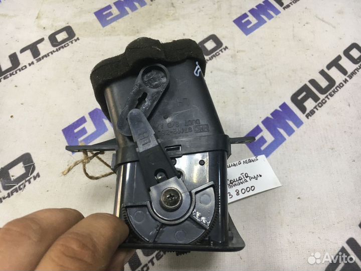 Дефлектор воздушный левый Хендай Соната