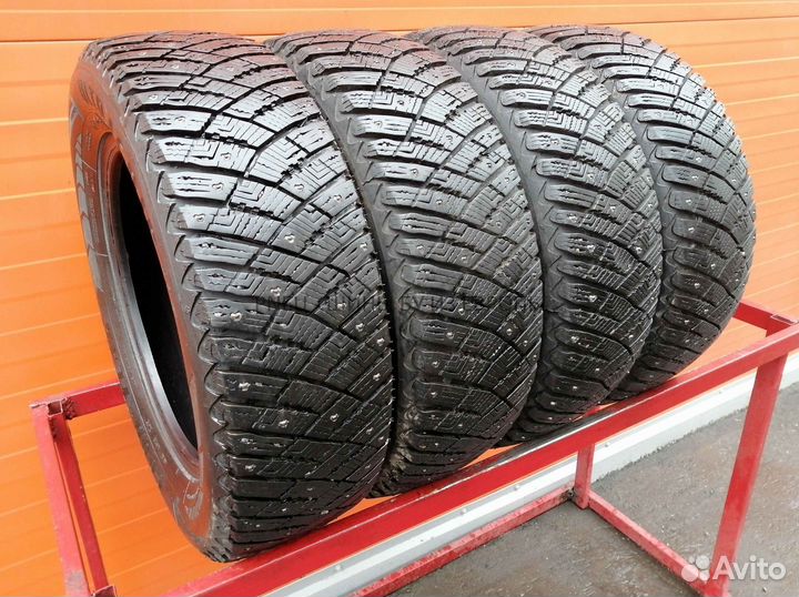 Goodyear Ultragrip Ice Arctic 195/65 R15 102V