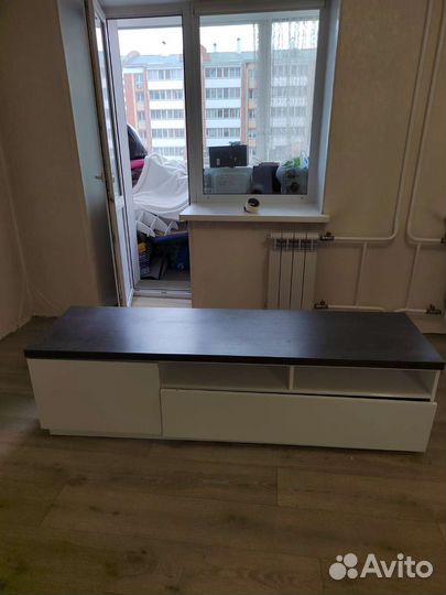 Тумба под телевизор