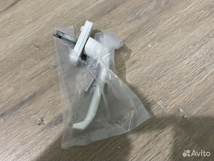 Ручки оконные