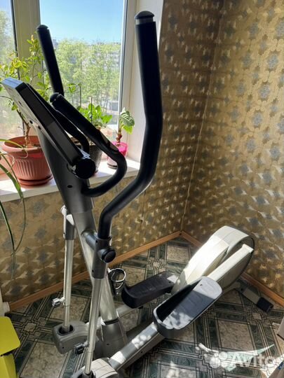 Эллиптический тренажер Torneo