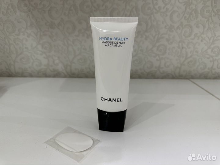 Chanel hydra beauty masque DE nuit AU camelia