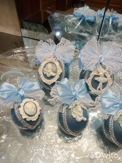 Ёлочные шары с лепниной