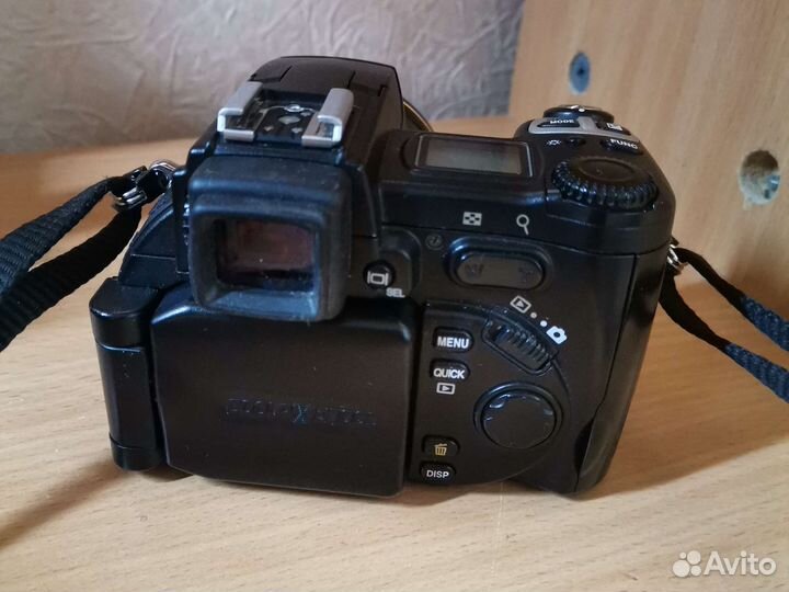 Компактный фотоаппарат Nikon coolpix 5700