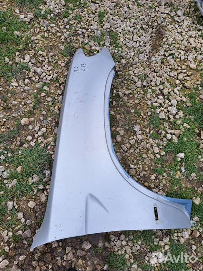 Крыло правое на BMW E53
