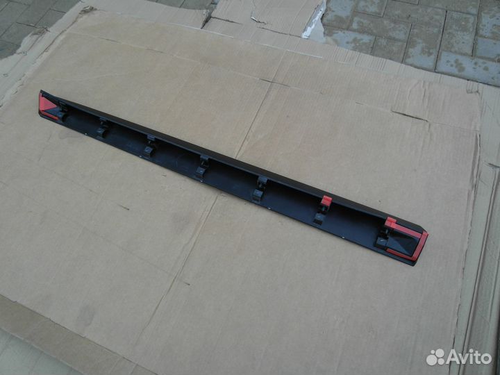 Молдинг двери передний правый Infiniti JX/QX60