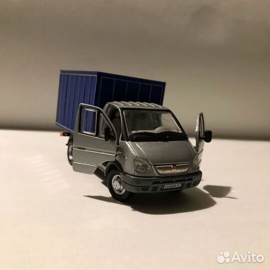 Модель Газ 3302 Газель / Gazelle Autobahn 1:50