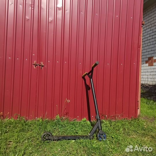 Трюковой самокат Tech Team