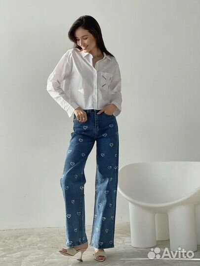 Джинсы с сердечками