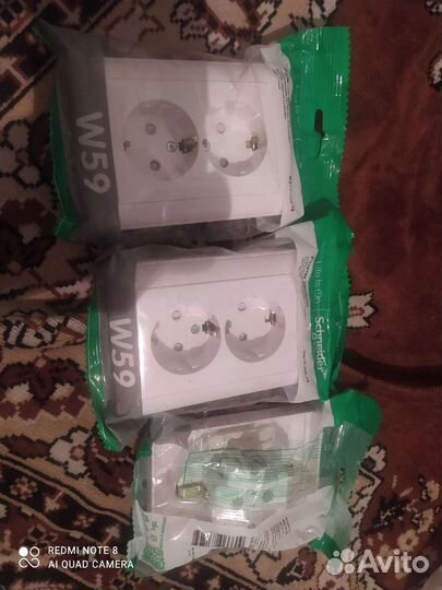 Розетки scheider