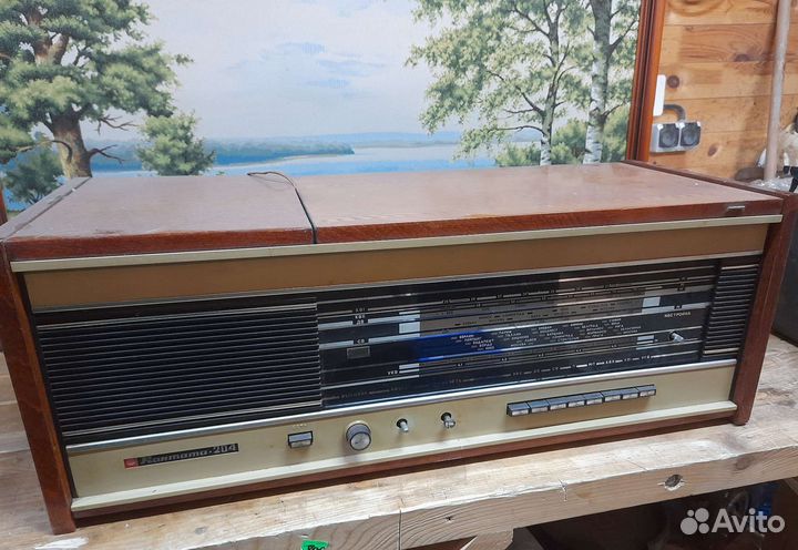 Радиола СССР Контата 204