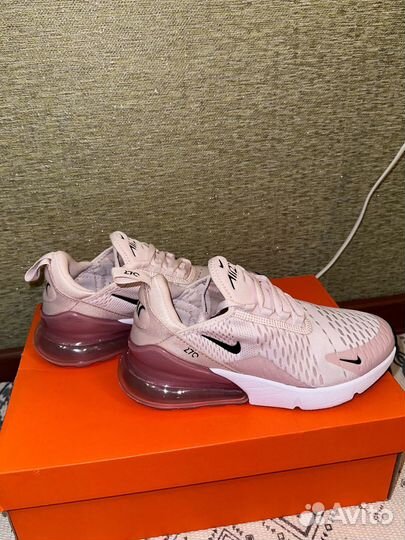 Кроссовки женские nike air max 270