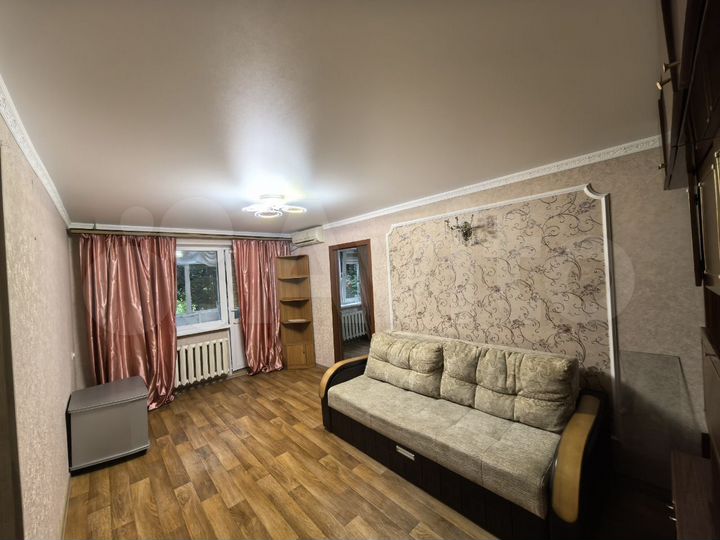 2-к. квартира, 46 м², 2/4 эт.