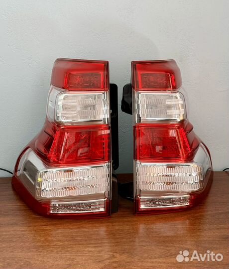 Фонари задние Toyota Land Cruiser Prado 150