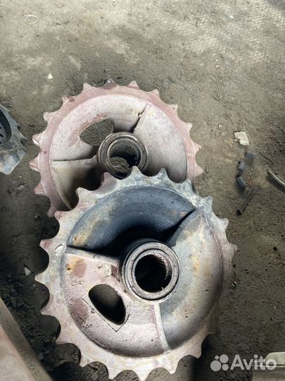 Редуктор хода поворота