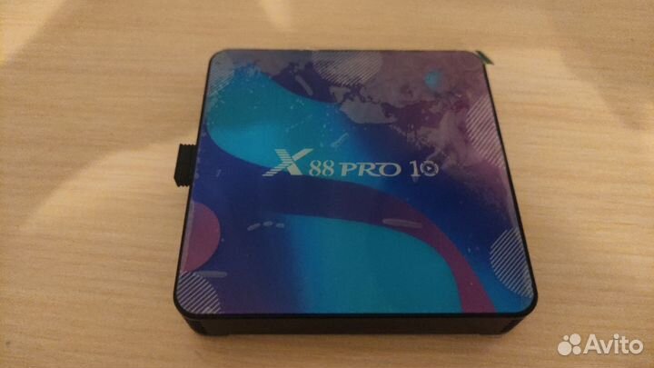 Приставка Смарт-тв X88 Pro 10