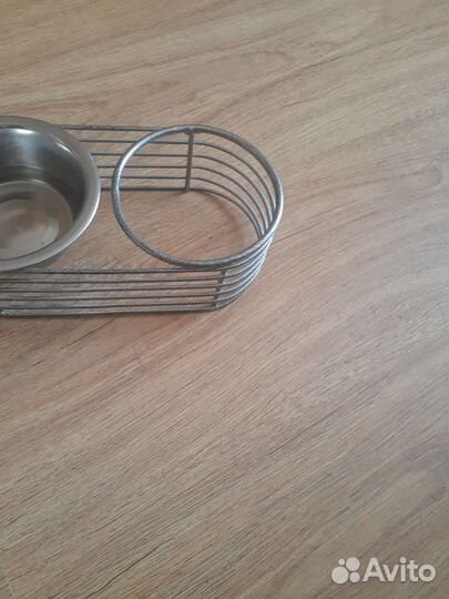 Подставка под миски для мелких собак