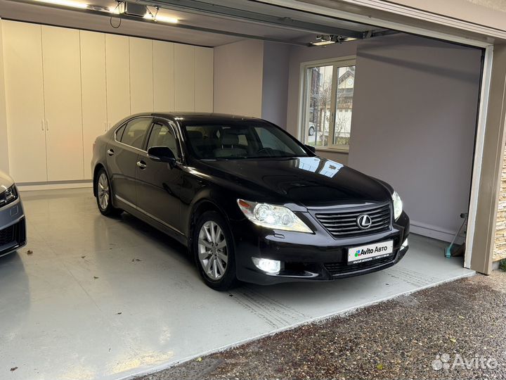 Lexus LS 4.6 AT, 2011, 300 000 км