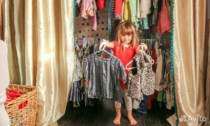 Много вещей для девочки