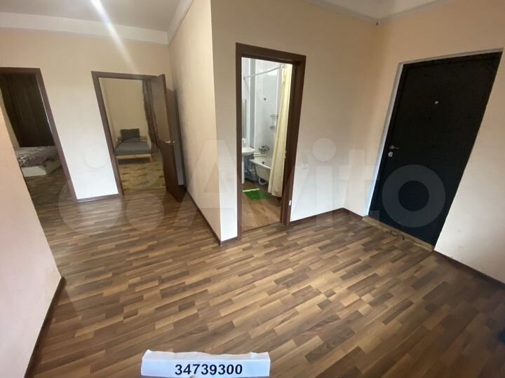 2-к. квартира, 90 м², 2/3 эт.